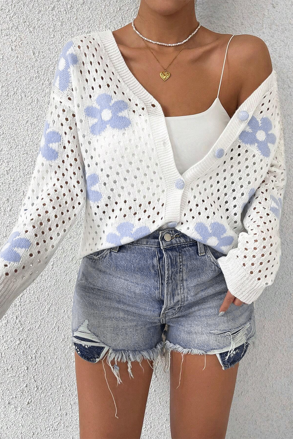 White Flower Knit Open Short Cardigan – Elegant and Feminine Layer