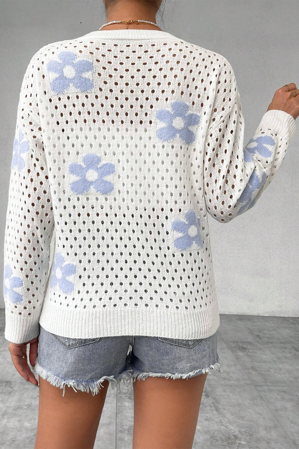 White Flower Knit Open Short Cardigan – Elegant and Feminine Layer