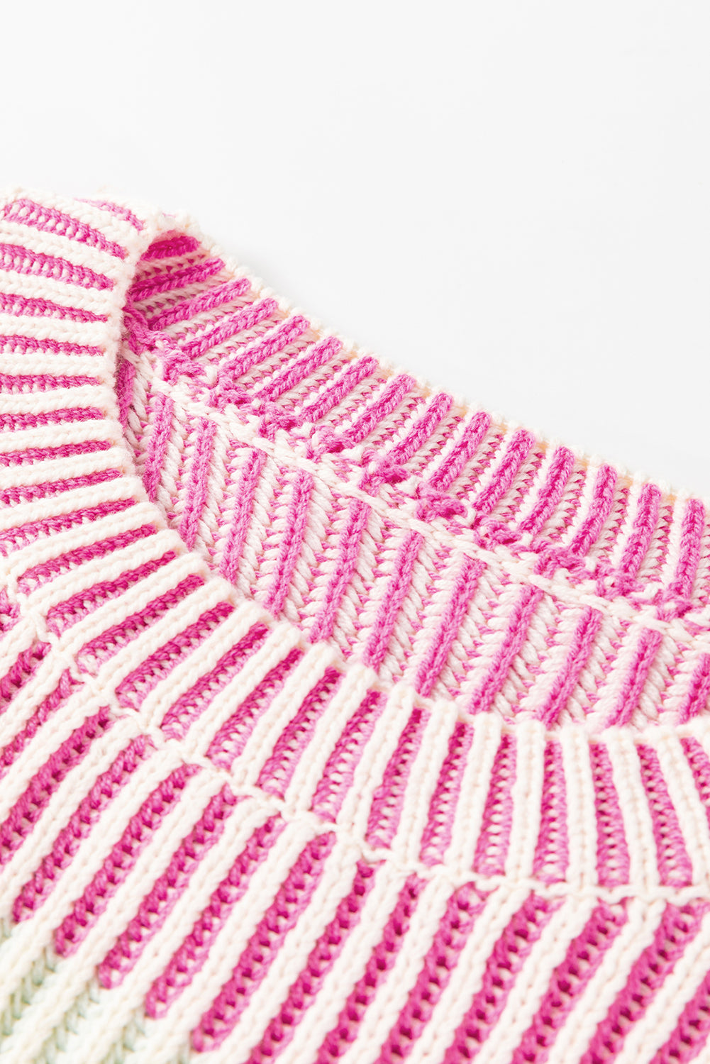 Pink Colorblock Textured Knit Bubble Sleeve Sweater – Cozy and Trendy