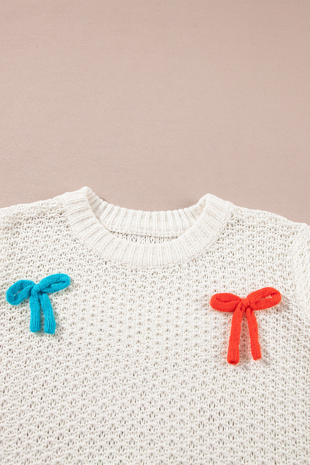 White Bow-Accented Puff Sleeve Sweater Tee – Playful Elegance for Every Occasion