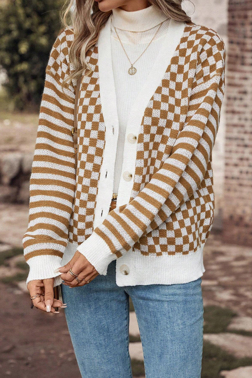 Brown Checkered V Neck Cardigan – Classic Style with a Modern Twist