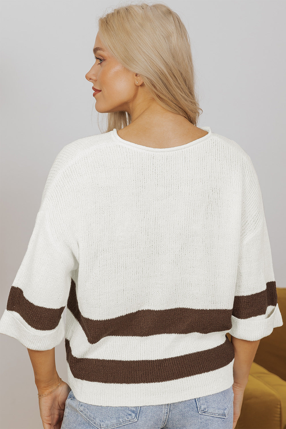 Brown Striped V Neck Cropped Sweater T-Shirt – Effortlessly Chic and Trendy