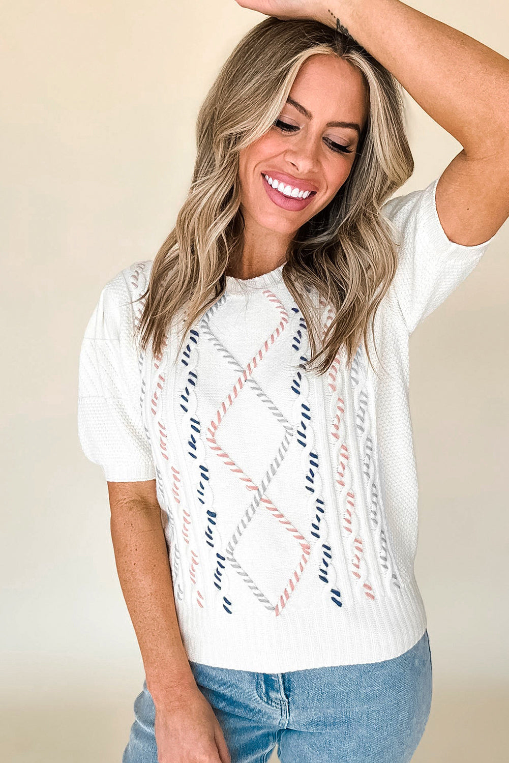 White Multicolor Stitch Short Sleeve Sweater – Cozy and Stylish